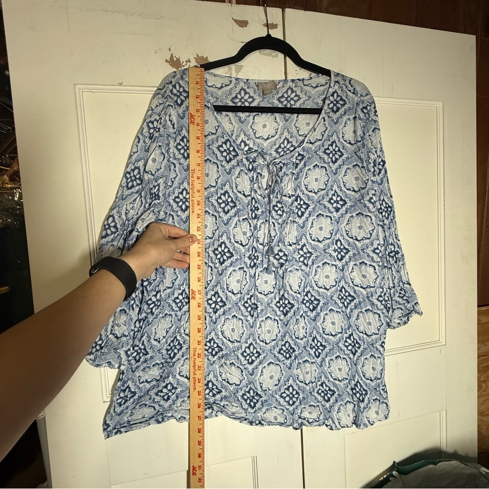 J. Jill Blue and White Patterned Tunic Boho Size XL 3/4 Sleeve Scoop Neck - Picture 3 of 10